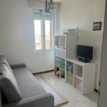 Laguna Apartment